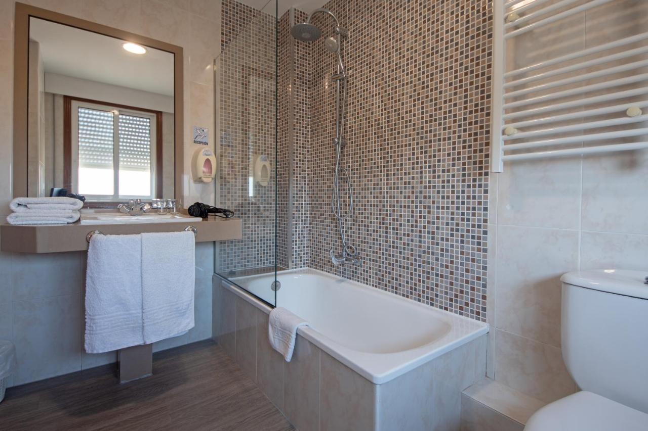 Hotel Carlos 96 ميليدي المظهر الخارجي الصورة