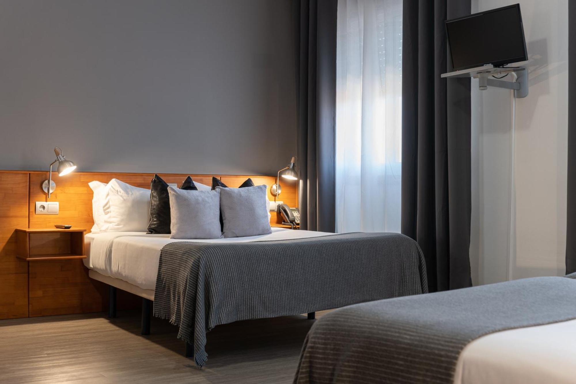 Hotel Carlos 96 ميليدي المظهر الخارجي الصورة